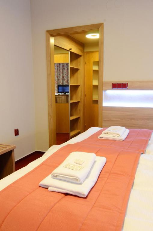 Hotel Uno Ústí nad Orlicí Chambre photo